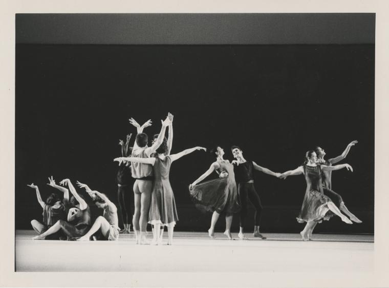 Monnaie Dance Group/Mark Morris in "L'Allegro, il Penseroso ed il Moderato," 1989