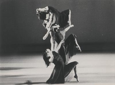 Susan Hadley, Ruth Davidson, Alyce Bochette, and Dan Joyce in the premiere performance run of "L'Allegro, il Penseroso ed il Moderato," 1988