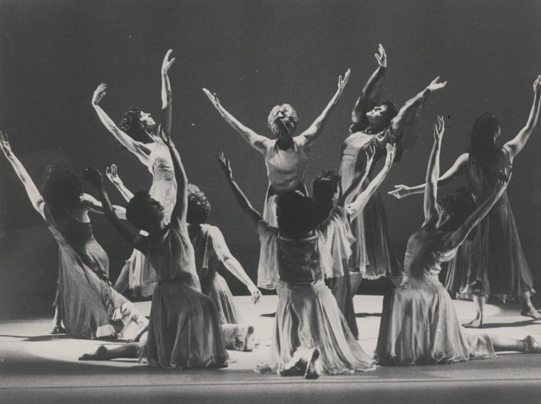 Monnaie Dance Group/Mark Morris in the premiere performance run of "L'Allegro, il Penseroso ed il Moderato," 1988
