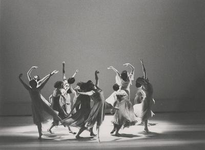 Monnaie Dance Group/Mark Morris in the premiere performance run of "L'Allegro, il Penseroso ed il Moderato," 1988