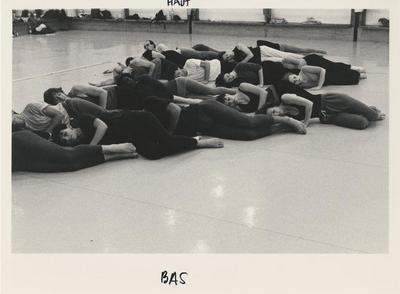 Monnaie Dance Group/Mark Morris rehearsing "L'Allegro, il Penseroso ed il Moderato" at Rue Bara Studios, 1988