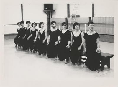 Monnaie Dance Group/Mark Morris rehearsing "Dido and Aeneas" at Rue Bara Studios, 1989
