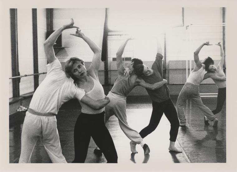 Monnaie Dance Group/Mark Morris rehearsing "Going Away Party" at Rue Bara Studios, circa 1990