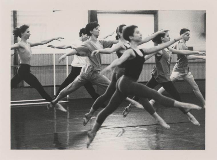 Monnaie Dance Group/Mark Morris rehearsing at Rue Bara Studios, circa 1990