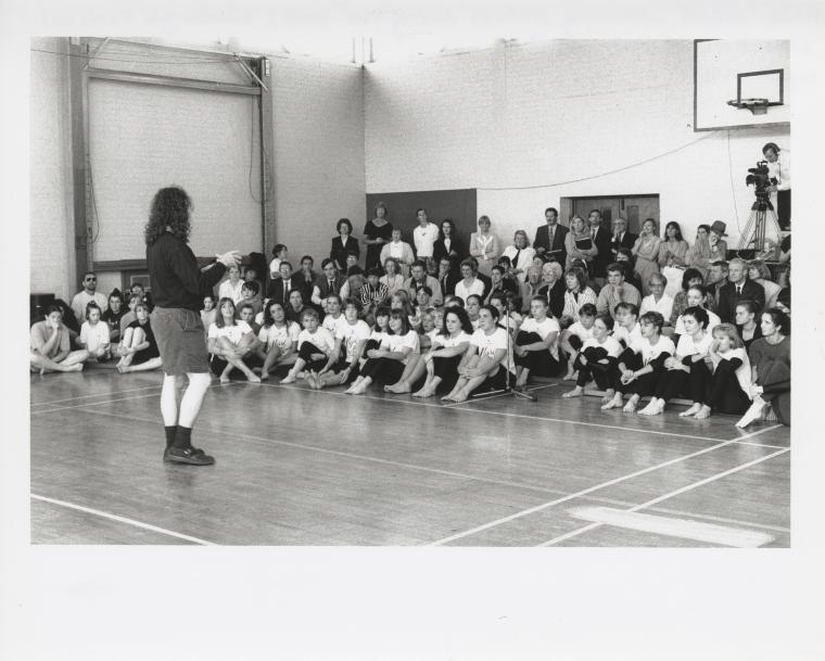 Mark Morris and students from the Edinburgh International Festival Outreach Project, 1994