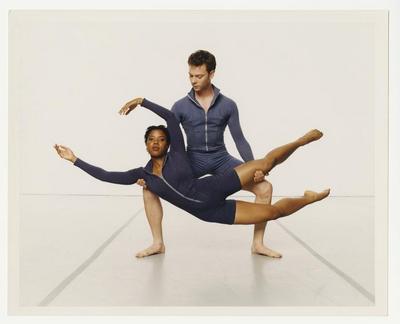 Michelle Yard and Bradon McDonald in "Beautiful Day," 2000
