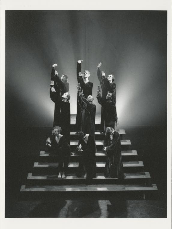MM0101_FallingDownStairs_1994_JPDF_05