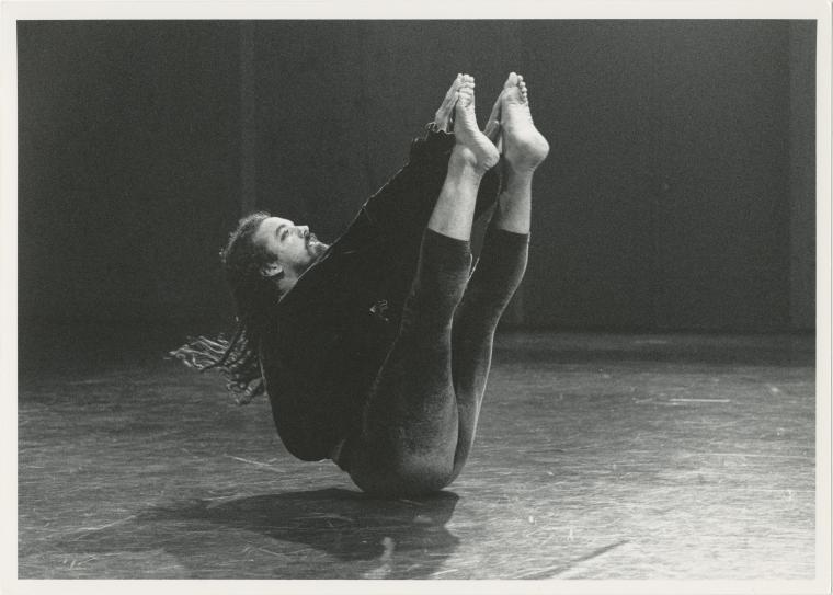 MM0101_FallingDownStairs_1994_JPDF_08