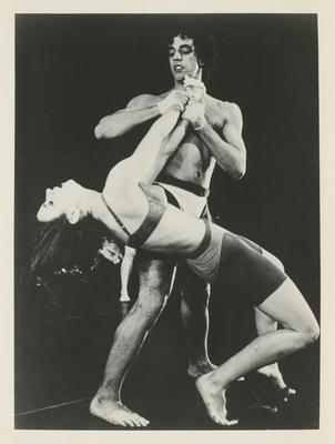 Guillermo Resto and Jennifer Thienes in "Dogtown" on the set of "Great Performances," 1986