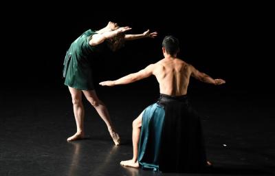 Laurel Lynch and Domingo Estrada, Jr. in "Grand Duo," 2018