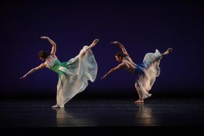 Laurel Lynch and Aaron Loux in "Pacific," 2015