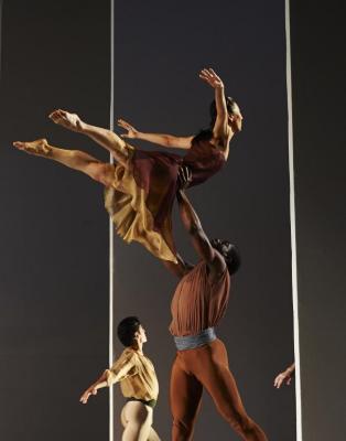 The company in "L'Allegro, il Penseroso ed il Moderato," 2013