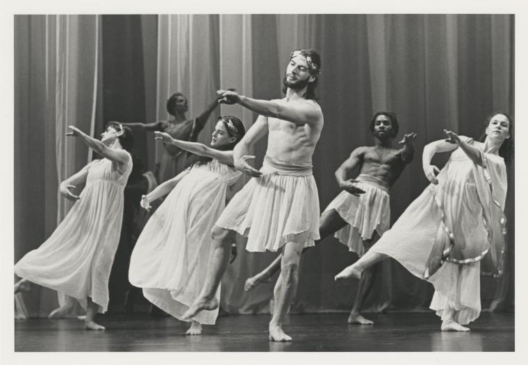The company in "Orfeo ed Euridice," 1996