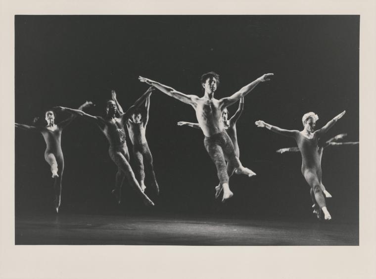 Monnaie Dance Group/Mark Morris in "Stabat Mater," 1989